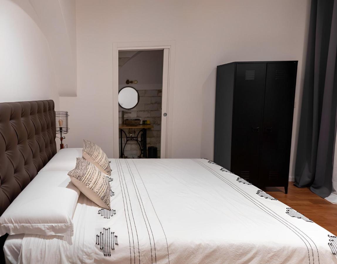Mareluna Rooms Naples Exterior photo
